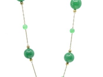 aventourini kolie makry