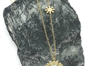 kolie louloudi xryso