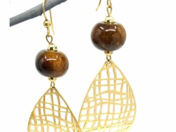 skoylarikia epixrysa dakry e